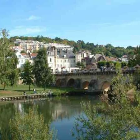 Le Petit Nid A 2 Min Gare / Centre Meulan Apartment Bagian luar foto